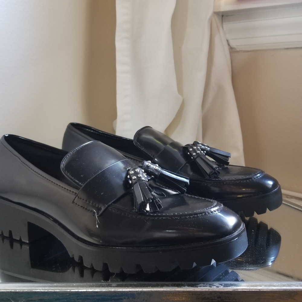 Zara Black Loafer with Studded Tassels Sz 9 - Picture 5 of 5